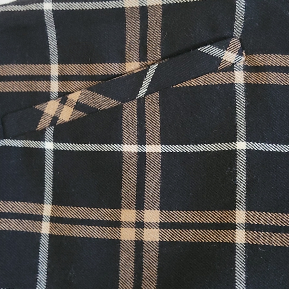 Laura Scott Plaid Skirt Black - Picture 2 of 6